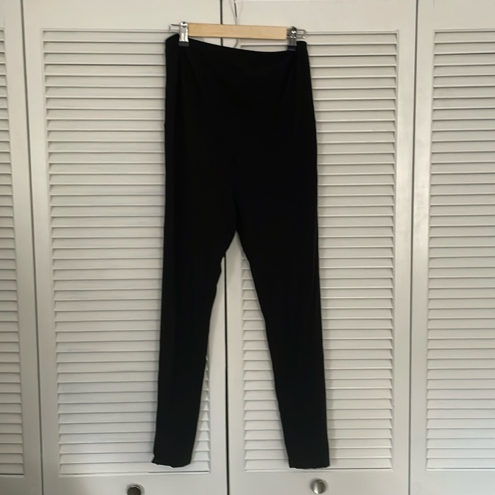 H&M maternity leggings. Black. Size L